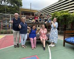 Een wereld van verschil in een stad vol contrasten