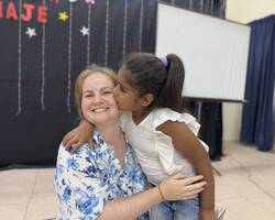 Een wereld van verschil in een stad vol contrasten